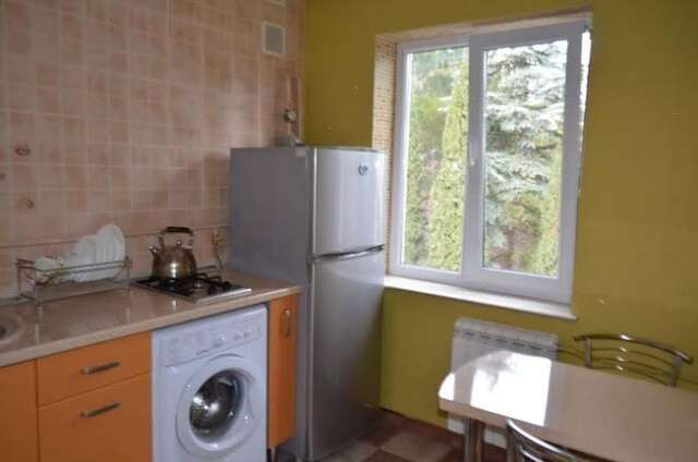 Гостиница ЯлтаАпартаменты Ялта-10